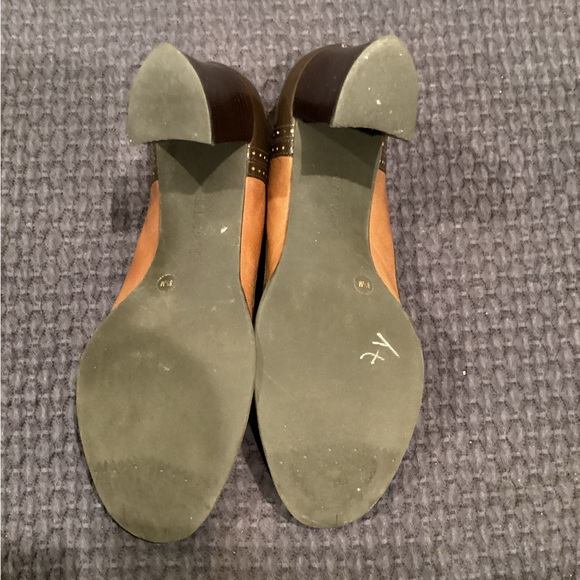 Heels - Picture 7 of 7